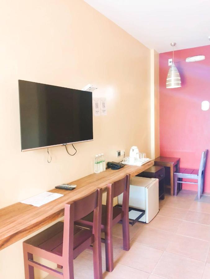 Marzon Hotel Kalibo Εξωτερικό φωτογραφία